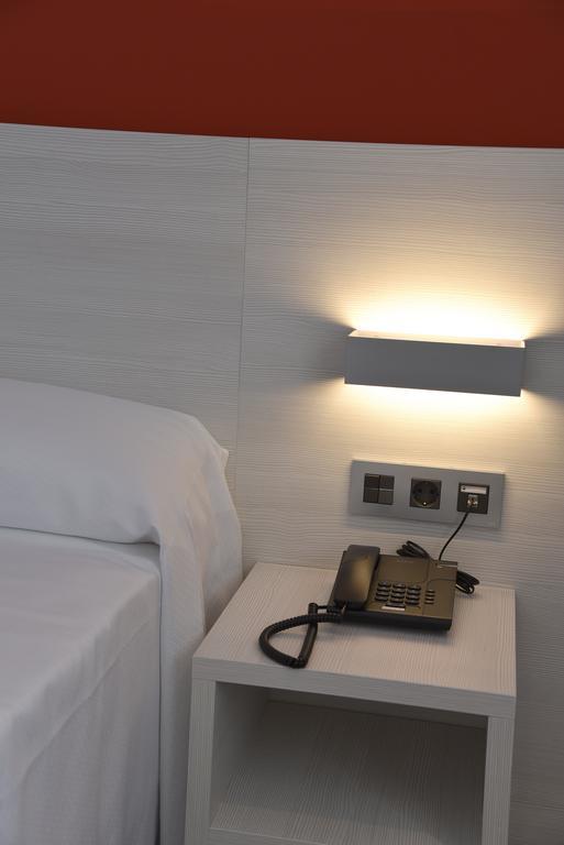 Hotel Julimar 滨海略雷特 外观 照片